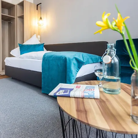 Sachsenhof - - Fruehstueck Buchbar - Nur 700m Vom Gesundheitsbad Actinon 3*