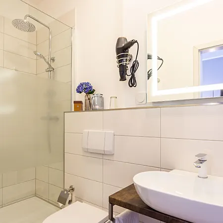 Sachsenhof - - Fruehstueck Buchbar - Nur 700m Vom Gesundheitsbad Actinon 3* Бад-Шлема