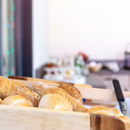 Sachsenhof - - Fruehstueck Buchbar - Nur 700m Vom Gesundheitsbad Actinon Отель типа 