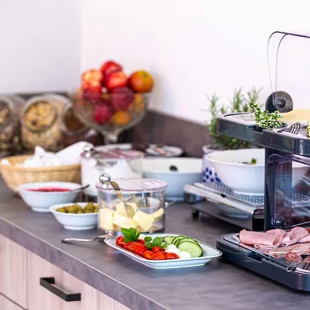 Sachsenhof - - Frühstück Buchbar - Nur 700m Vom Gesundheitsbad Actinon Aue-Bad Schlema