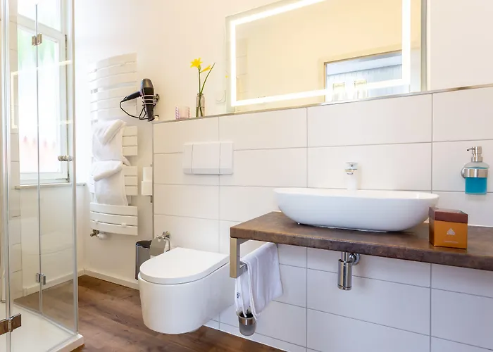 Sachsenhof - - Fruehstueck Buchbar - Nur 700m Vom Gesundheitsbad Actinon 3*