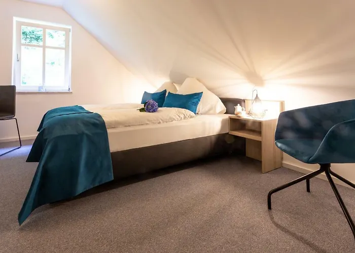 Sachsenhof - - Fruehstueck Buchbar - Nur 700m Vom Gesundheitsbad Actinon فندق مبيت وإفطار 3*